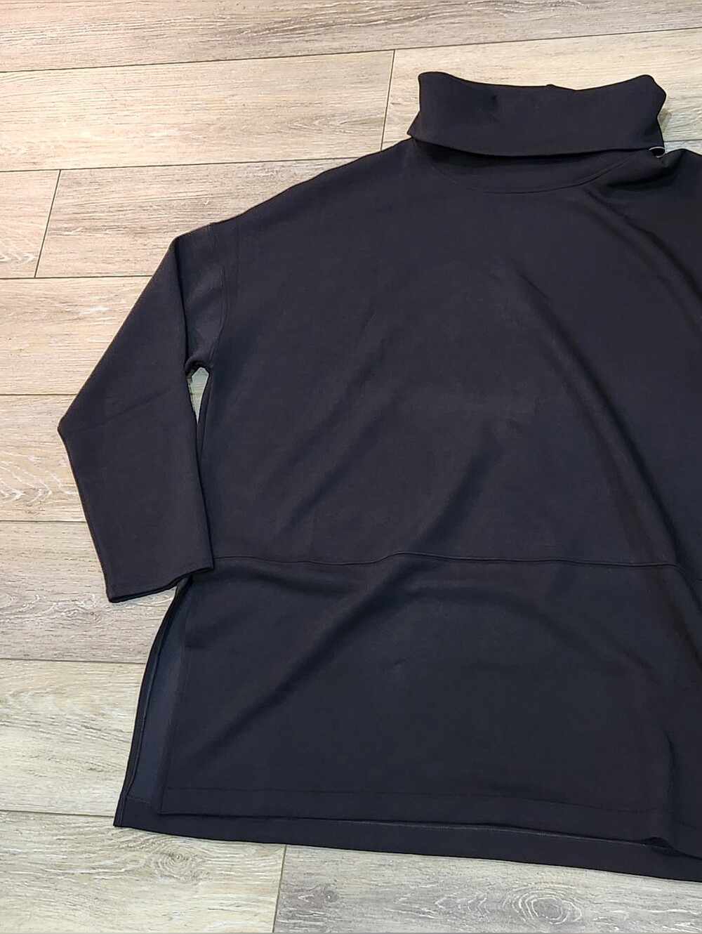 SPANX Air Essential Black Tunic Sweatshirt Size 1X - Picture 6 of 10